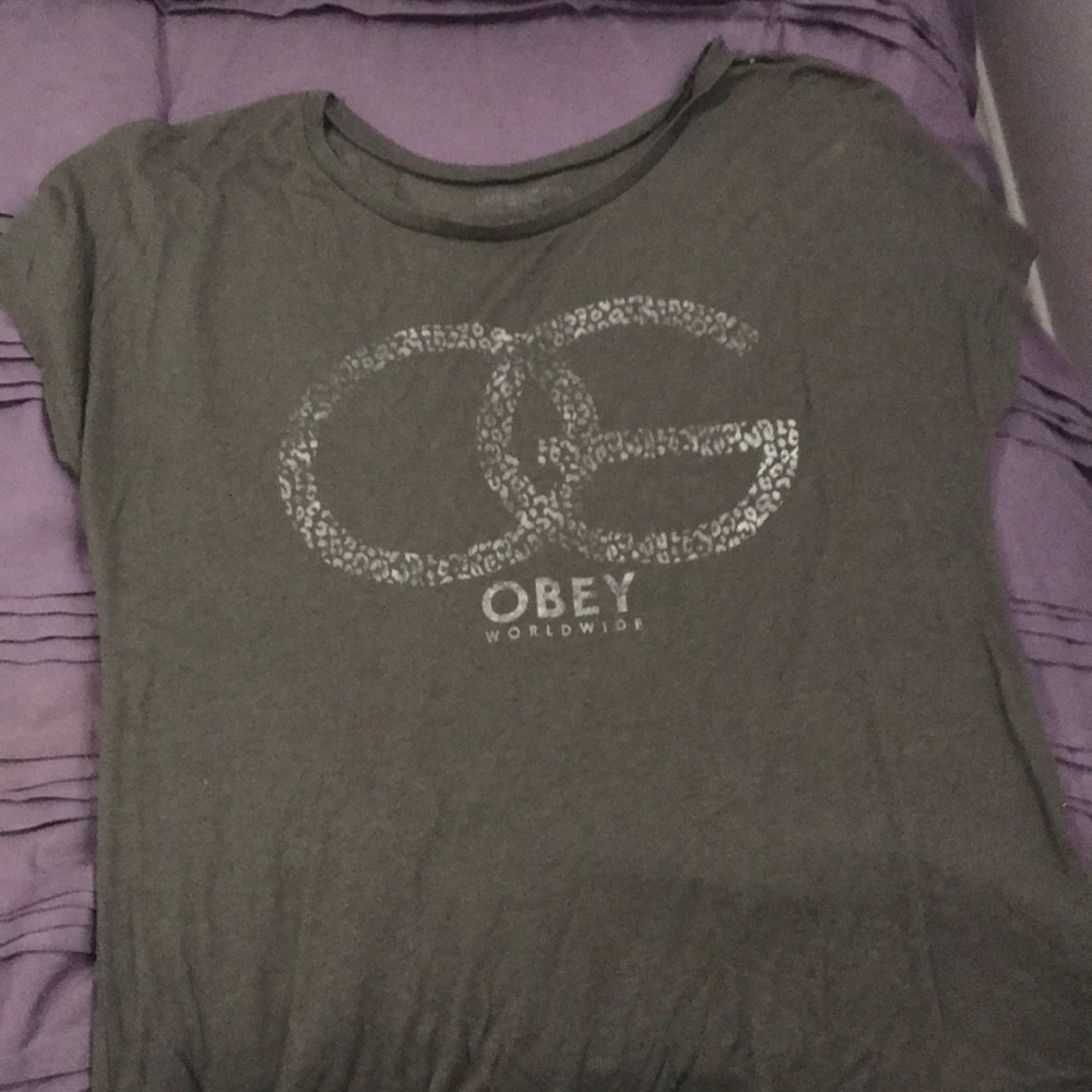 OBEY tee